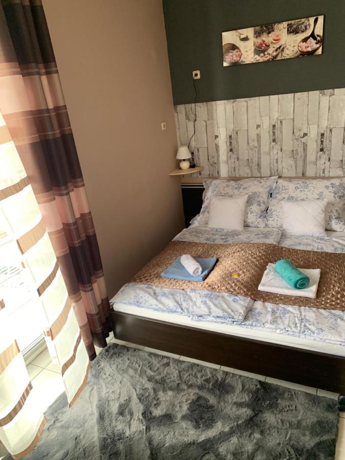 Furo-Lak 1 Apartman ハイデゥソボスロー エクステリア 写真
